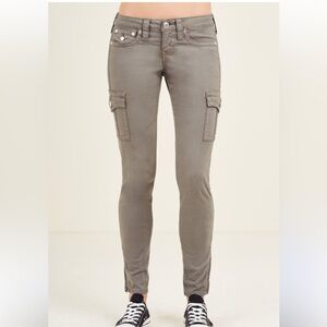 True Religion Women's Skinny Cargo Pants Size 26 Dark Olive Pockets Zipper Hem